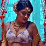 Naram Garam Episode 1