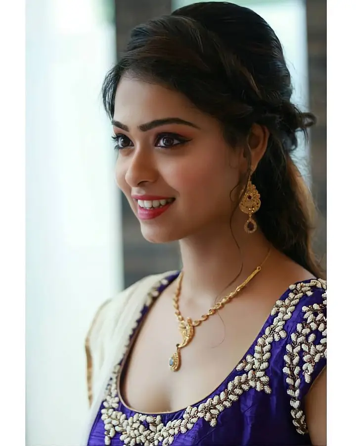 Anoushka Gonsalves Model Profile Photo