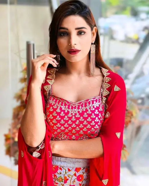 Anushka Srivastava Model Profile Photo