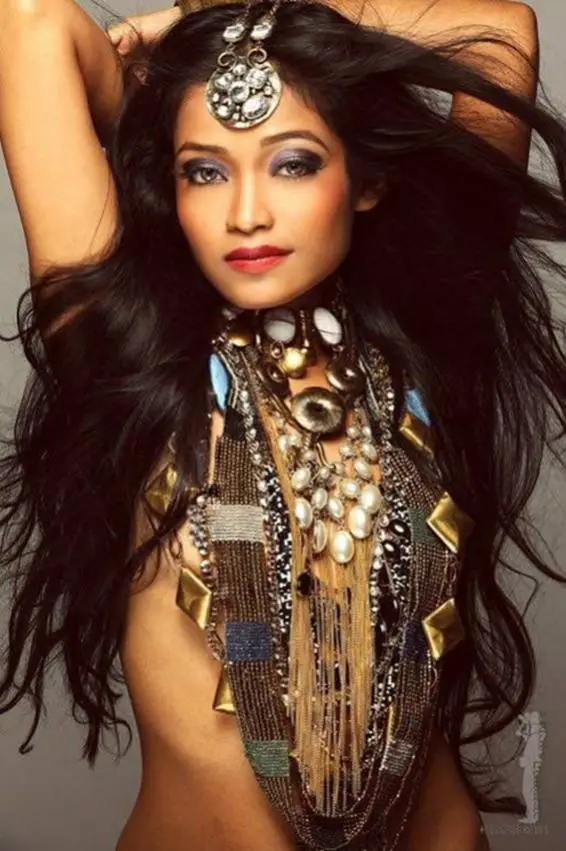 Prity Dey Model Profile Photo