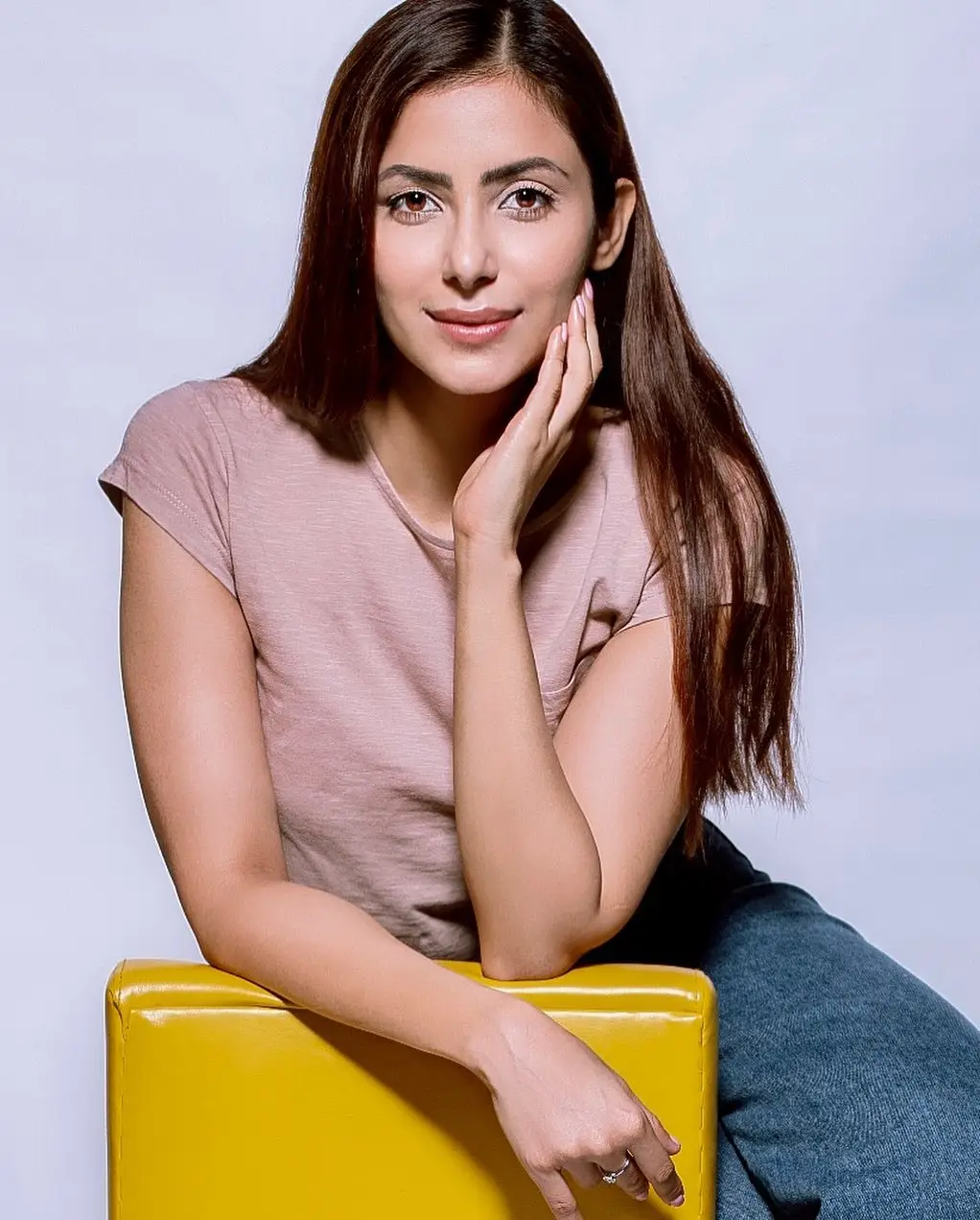 Subha Rajput Model Profile Photo